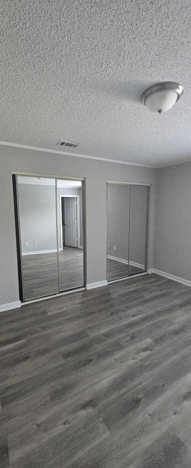 1262 Britain Dr - Photo 4 of 18