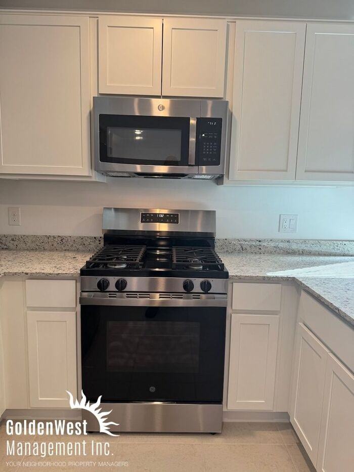 8395 South Clara Roberts Way - Photo 5 of 22