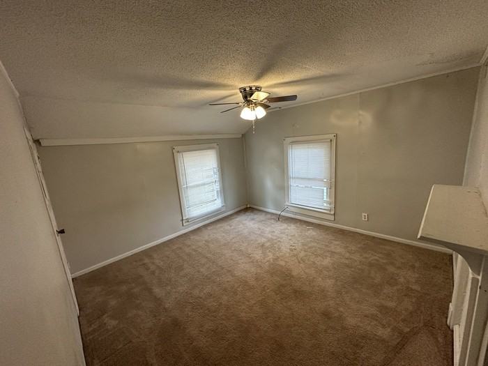 324 Hudson St - Photo 5 of 7