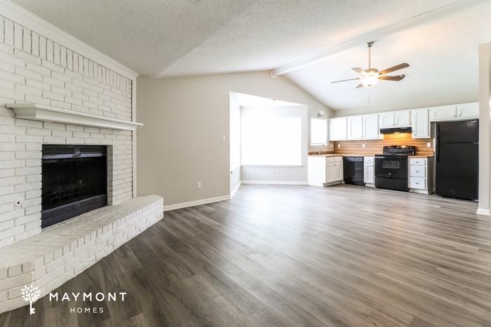2510 Eagle Run - Photo 4 of 12