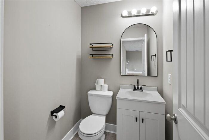 5231 Goshawk Dr - Photo 6 of 36