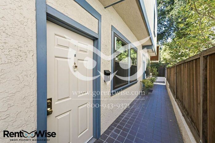 656 Cedar St #E - Photo 3 of 37