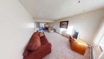 featured image of 209 N 11th St #4