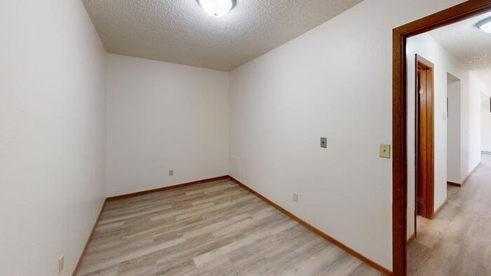 1100 Pleasant St #7 - Photo 7 of 10