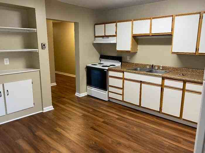 235 Winslow St #2A - Photo 5 of 12