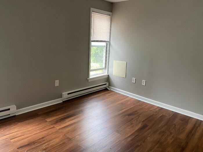 235 Winslow St #2A - Photo 6 of 12