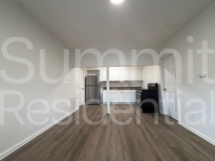327 Laclede St #B - Photo 5 of 17