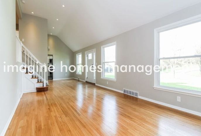 25382 Concord Dr - Photo 3 of 16