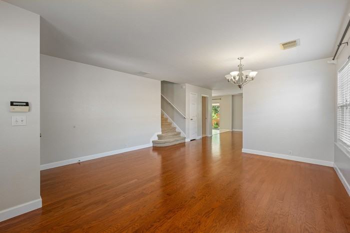 14716 Lantern Dr - Photo 3 of 21