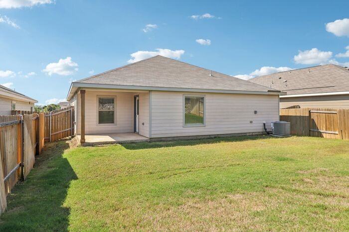405 Abram Ave - Photo 6 of 49