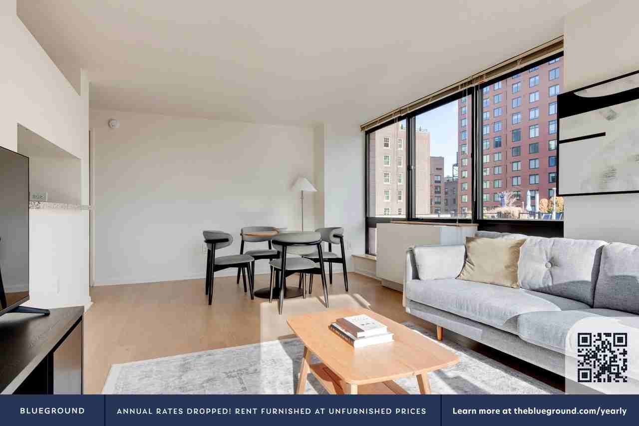 255 West 94th Street - Photo 4 of 36