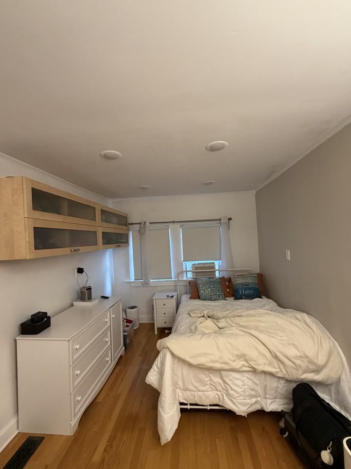 183 Babcock St #1 - Photo 5 of 8