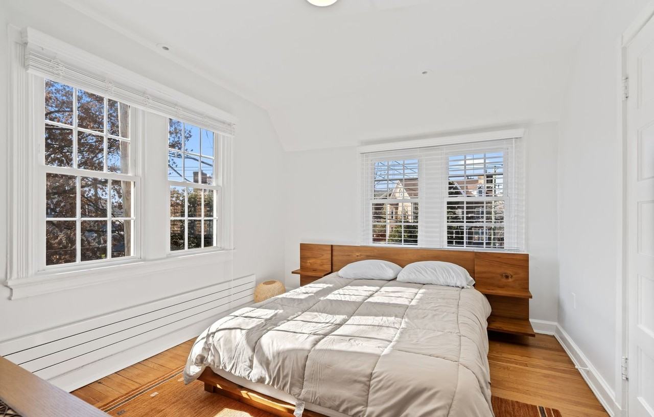 4473 Greenwich Pkwy Nw #1587649P - Photo 6 of 24