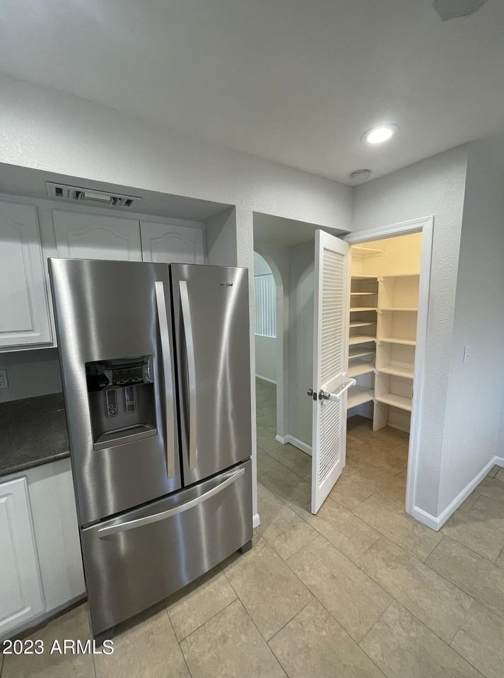 8444 E San Bernardo Dr - Photo 6 of 25