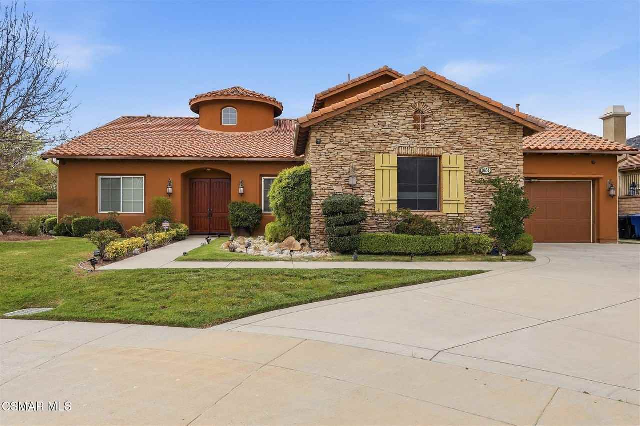 9651 Sagebrush Ave - Photo 2 of 50