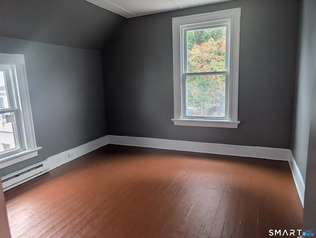 714 Prospect St - Photo 5 of 9