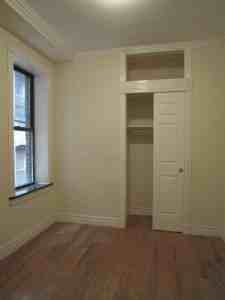 W 103rd St #5D - Photo 5 of 6