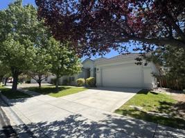 featured image of 2837 Orion Dr #1