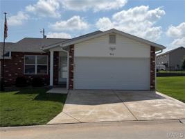 featured image of 962 Windstream Dr