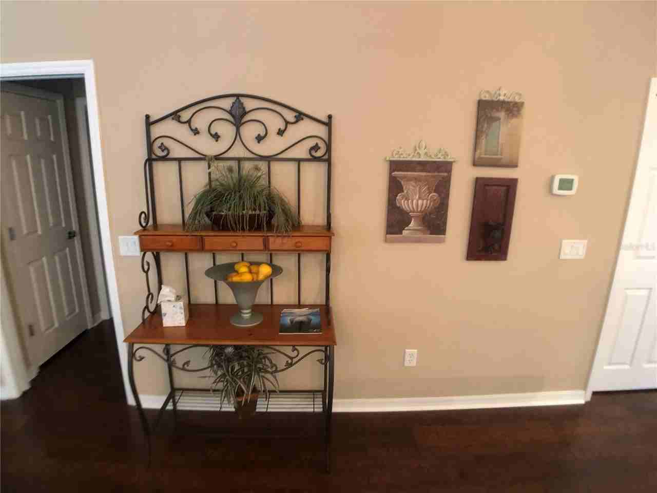 308 Vidalia Pl - Photo 7 of 27