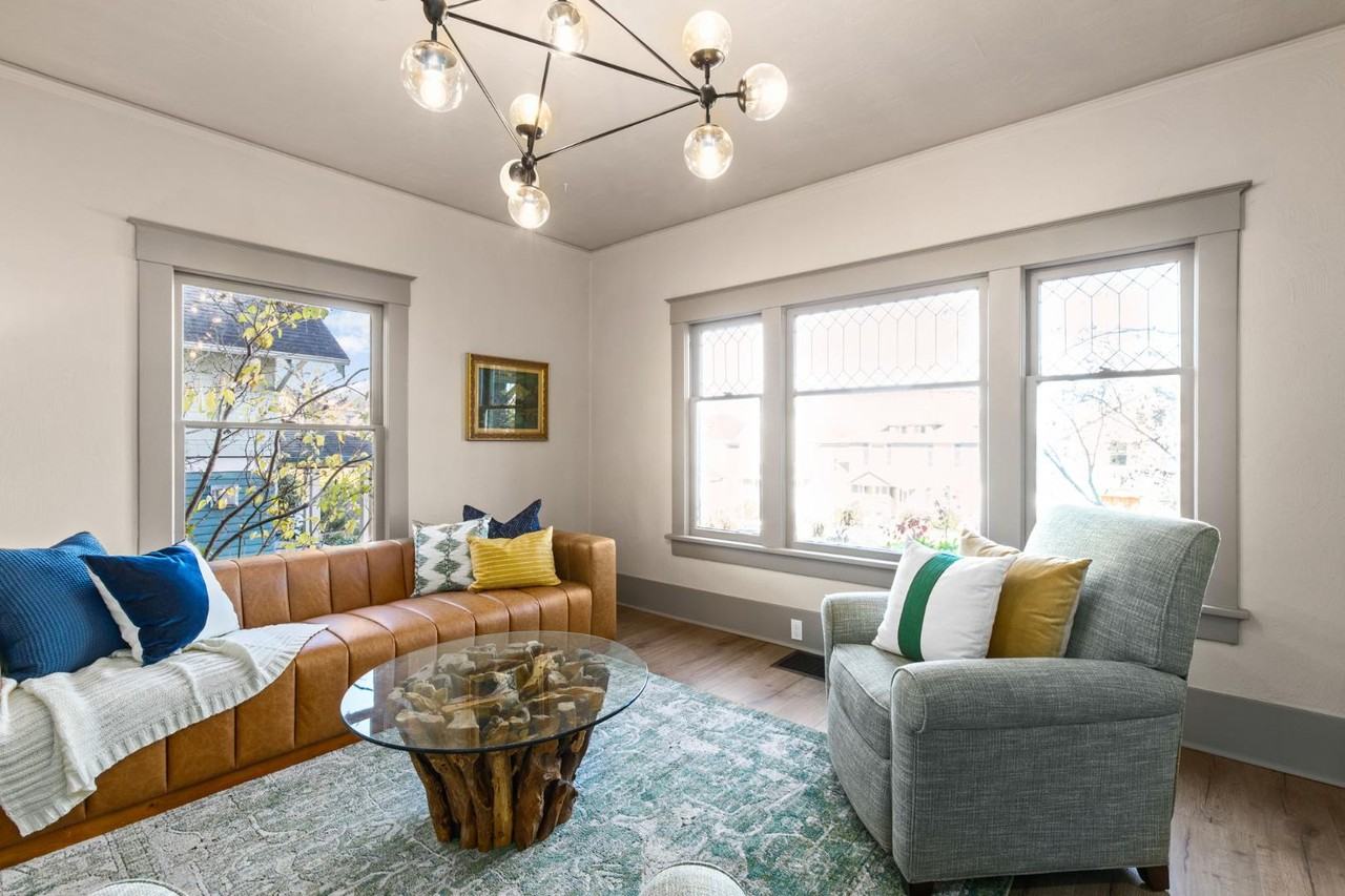 2112 N 26th St - Photo 4 of 11