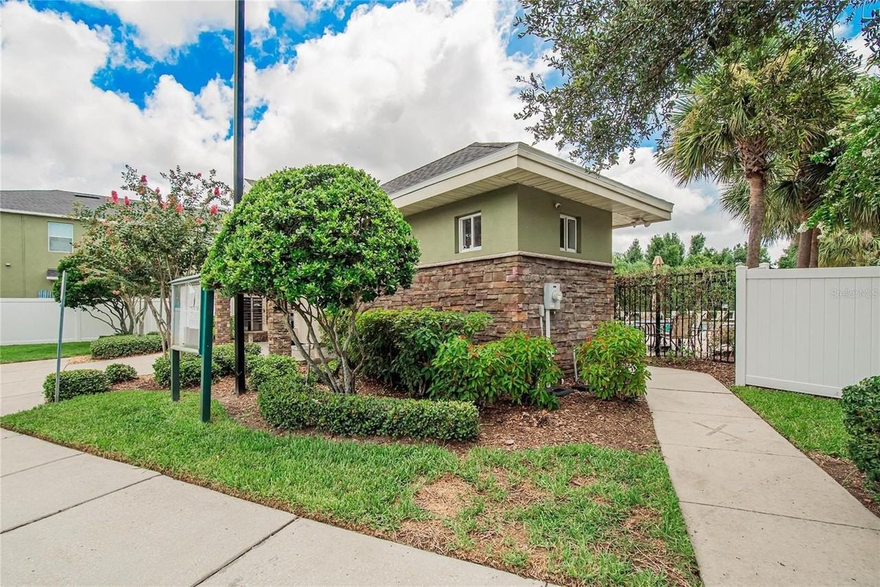 2829 Santego Bay Ct - Photo 4 of 50