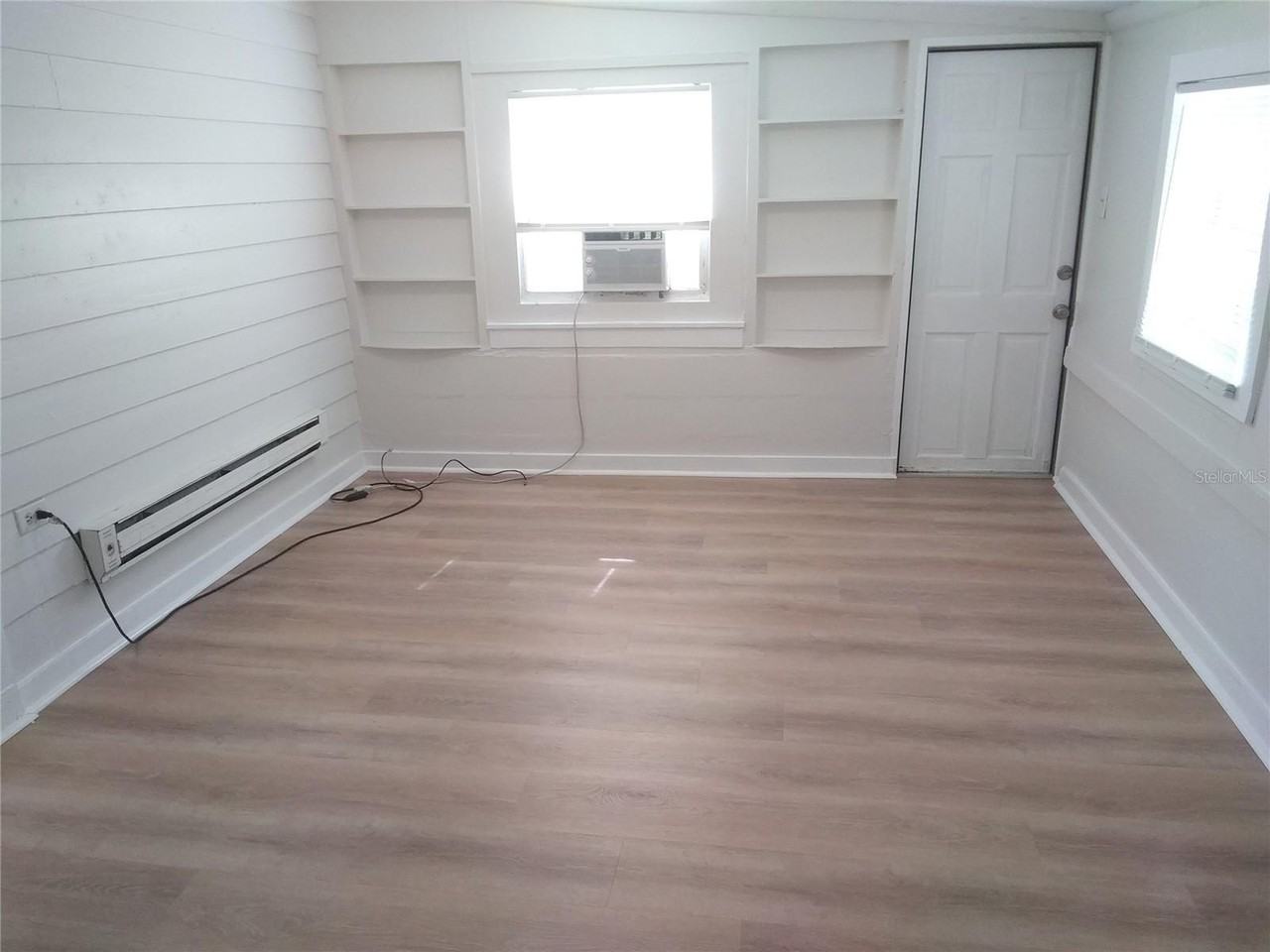 2609 4th St S #2 - Photo 2 of 11
