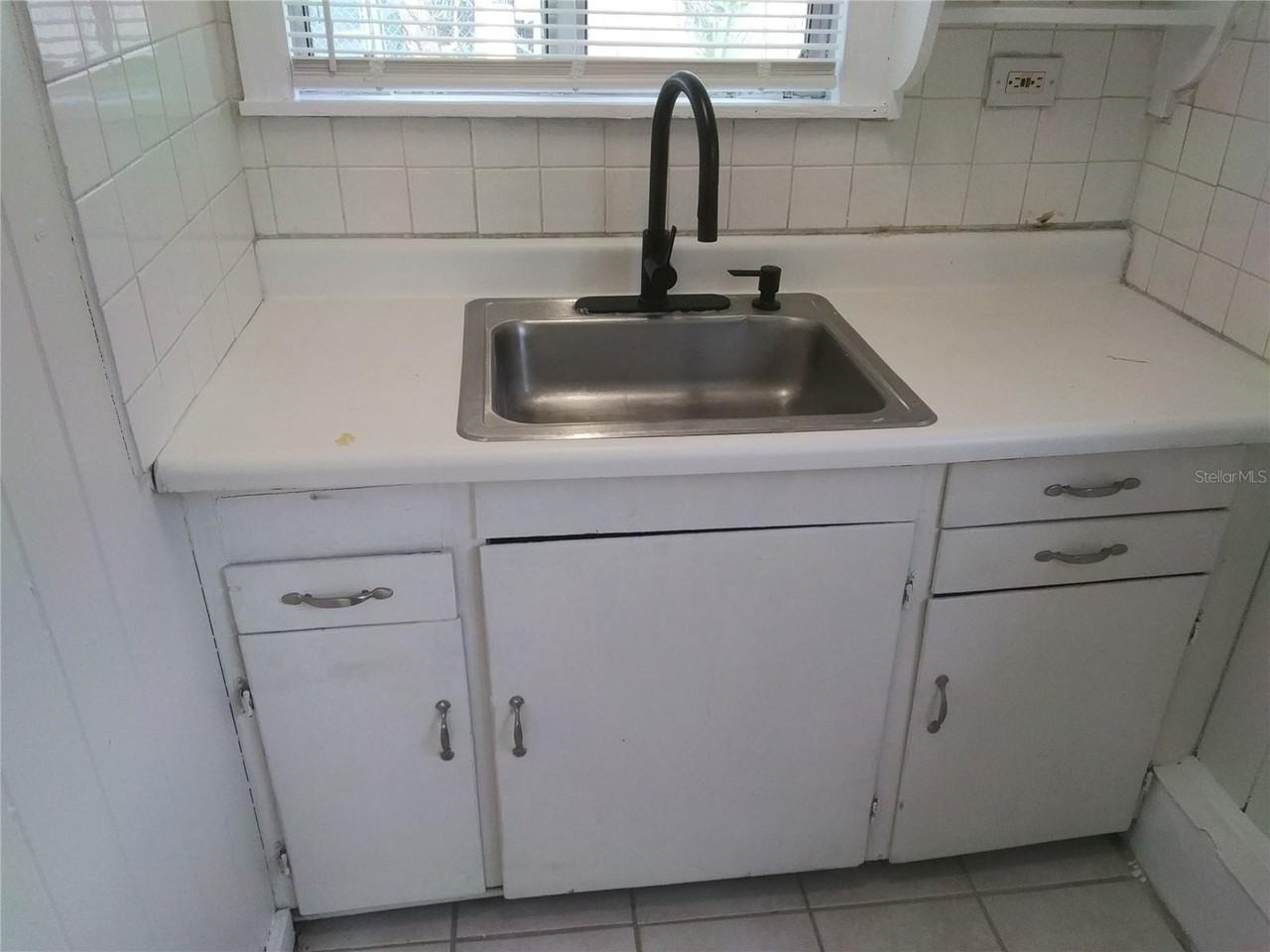 2609 4th St S #2 - Photo 7 of 11