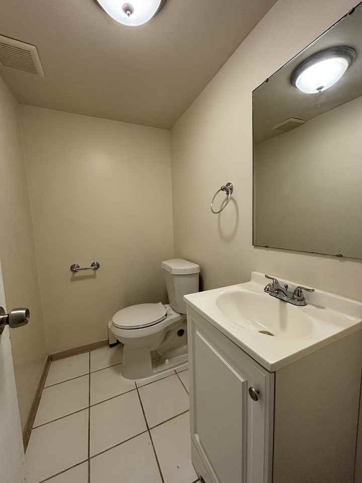 150 Summit View Ct #150 - Photo 4 of 10