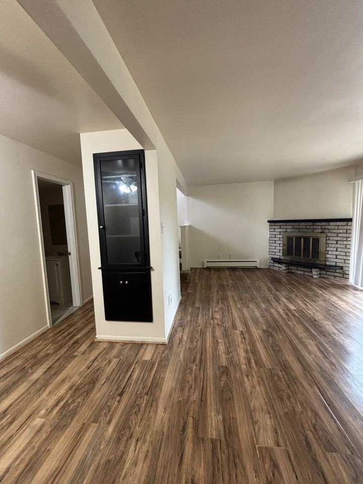 150 Summit View Ct #150 - Photo 5 of 10