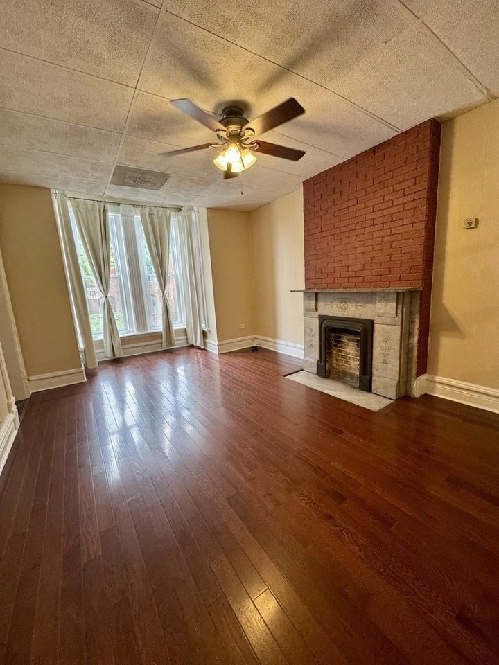 1012 S Oakley Blvd #2 - Photo 5 of 18