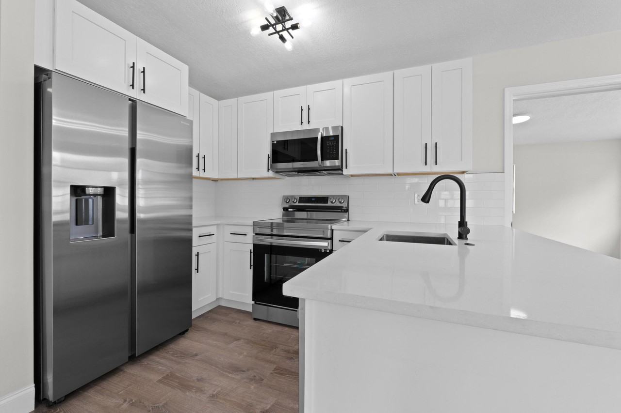 2415 Lewis Road - Photo 6 of 16