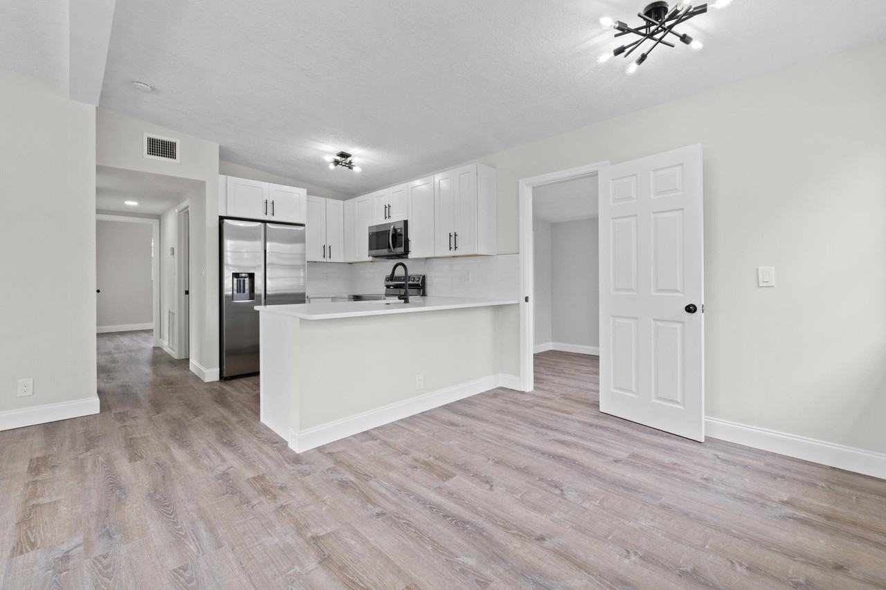 2415 Lewis Road - Photo 4 of 16