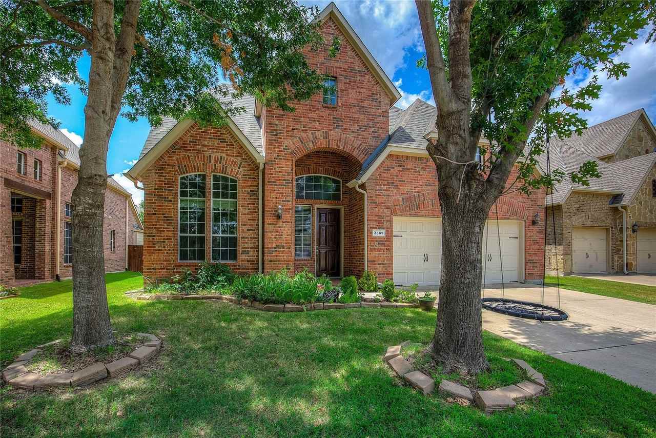 3509 New Castle Ct - Photo 3 of 39