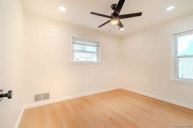 4709 Mankato Ave - Photo 6 of 18