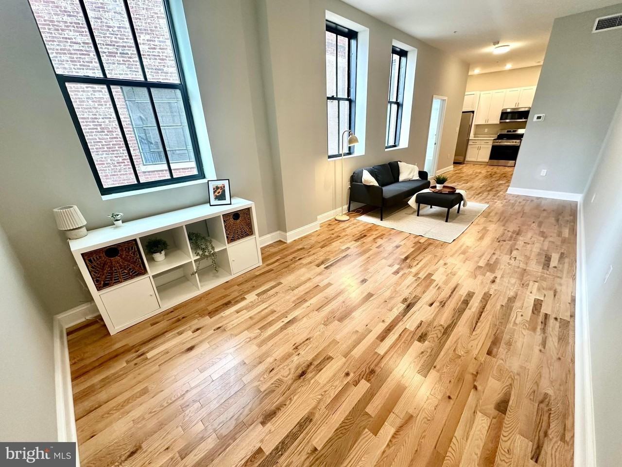 100 W Lexington St #505 - Photo 7 of 25