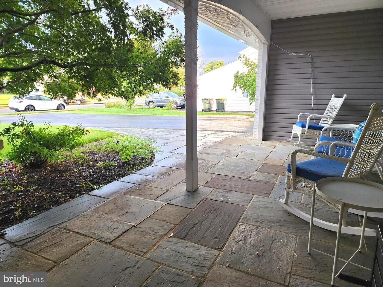 13201 Moss Ranch Ln - Photo 5 of 48