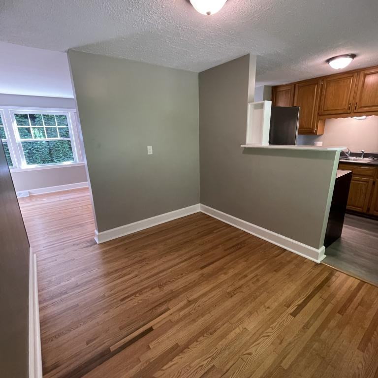 1031 Hudlin Gap Rd - Photo 7 of 17