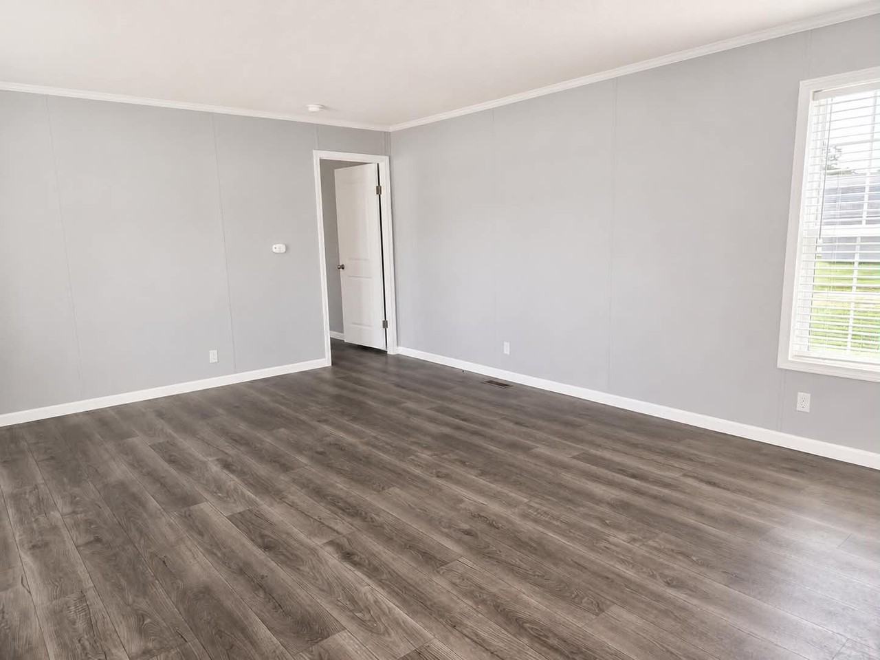 3659 Pinoak St #884 - Photo 2 of 17