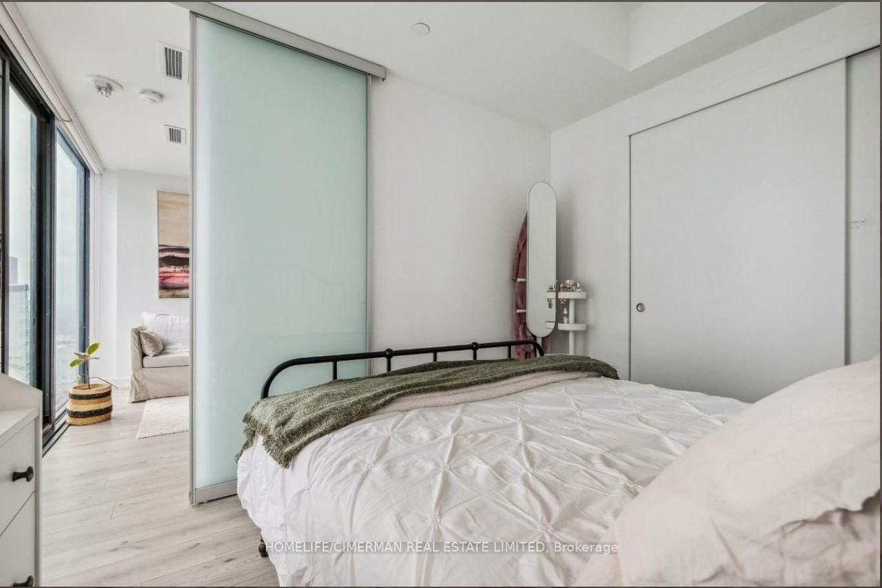 161 Roehampton Avenue #3608 - Photo 7 of 19