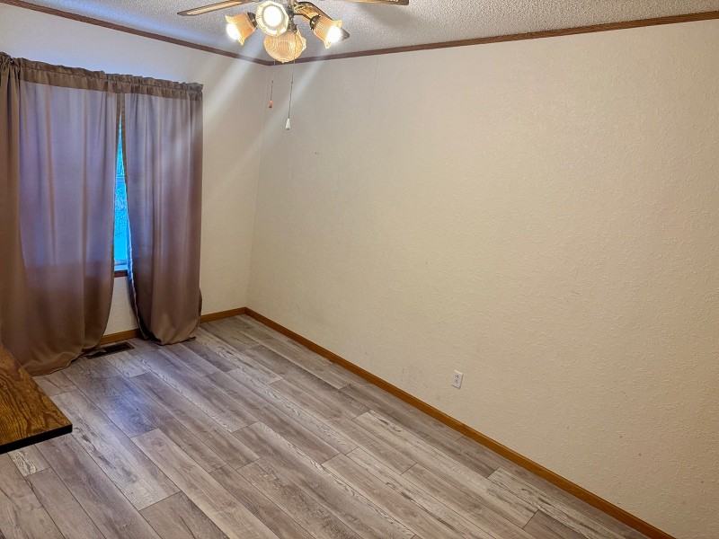 57975 226th Street - Photo 7 of 14
