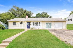 featured image of 1148 S Maple Ave