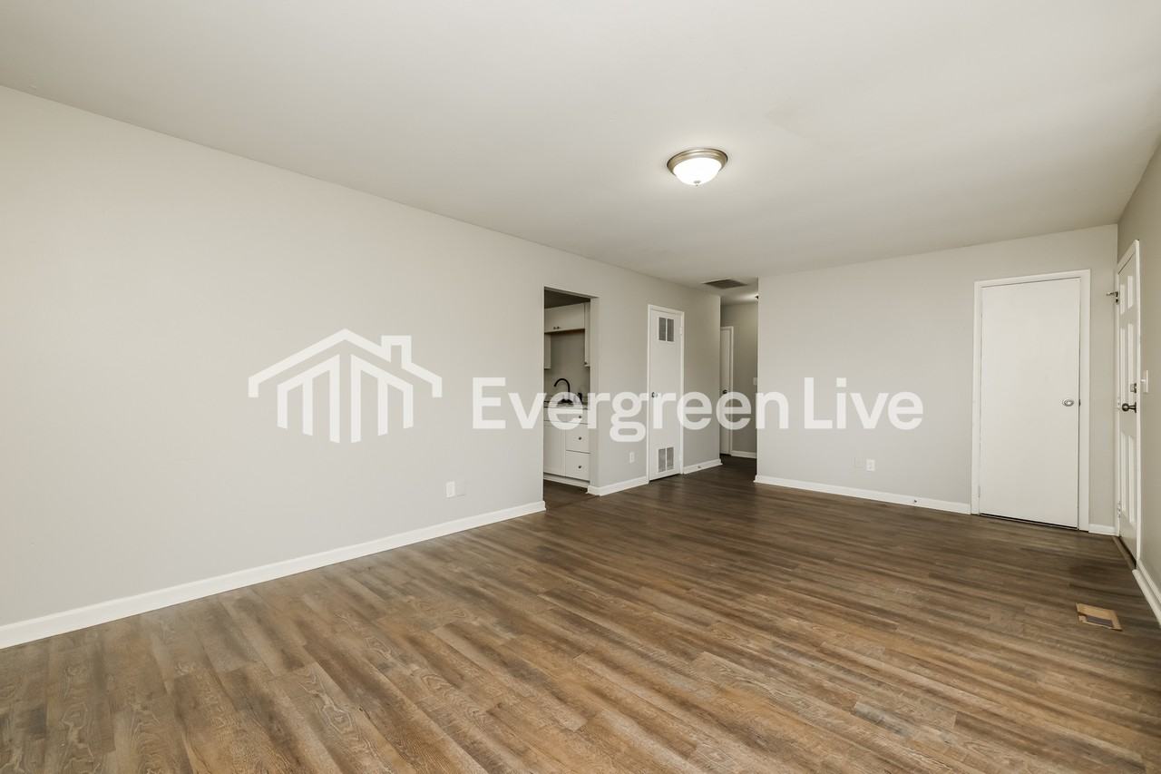 511 Unger Ave - Photo 5 of 15