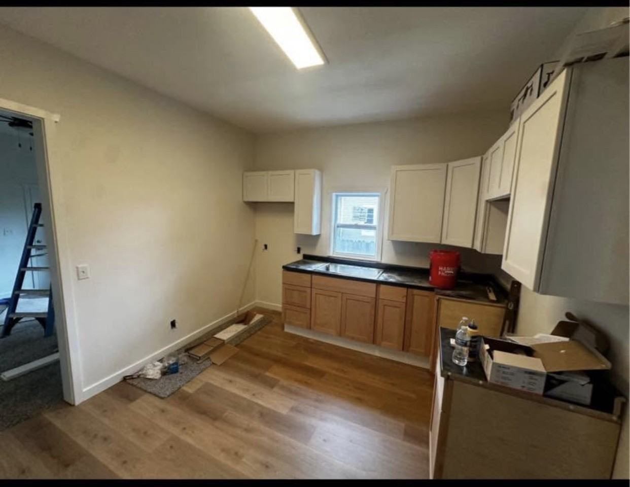 2022 S Jefferson St #2022 - Photo 5 of 15