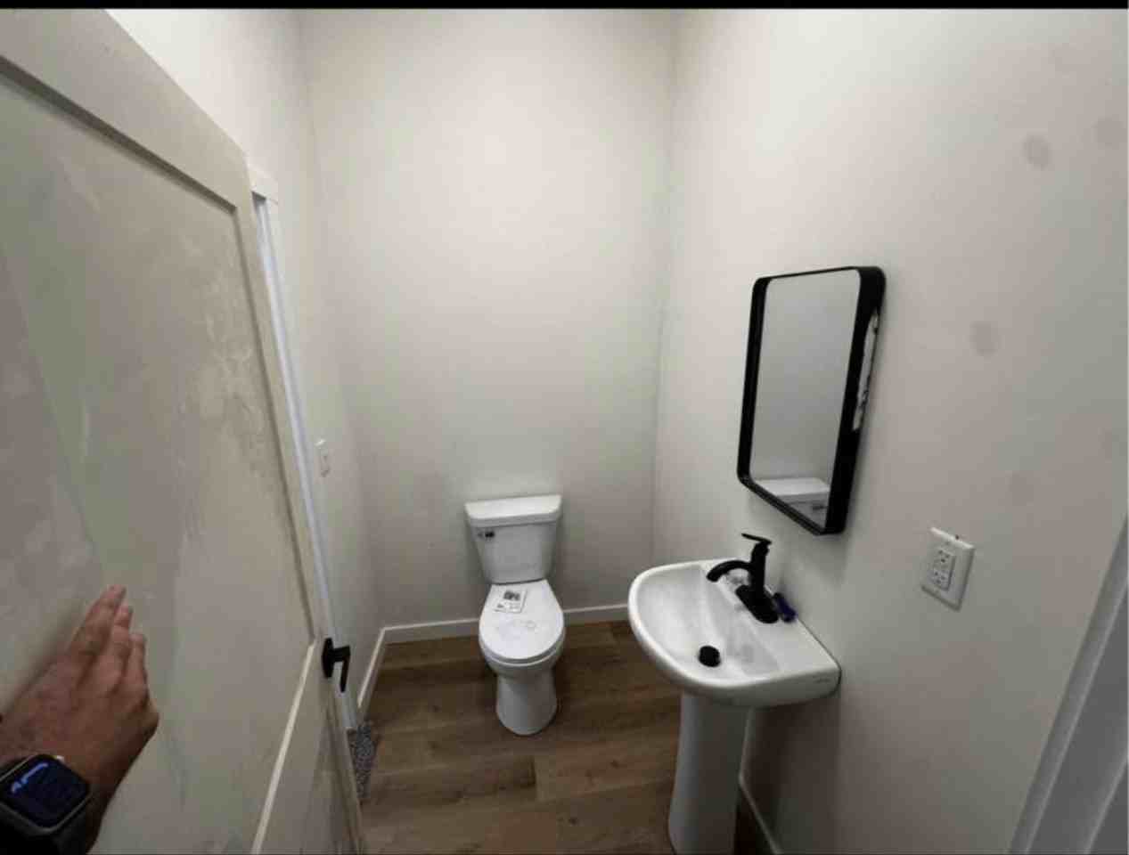 2022 S Jefferson St #2022 - Photo 6 of 15