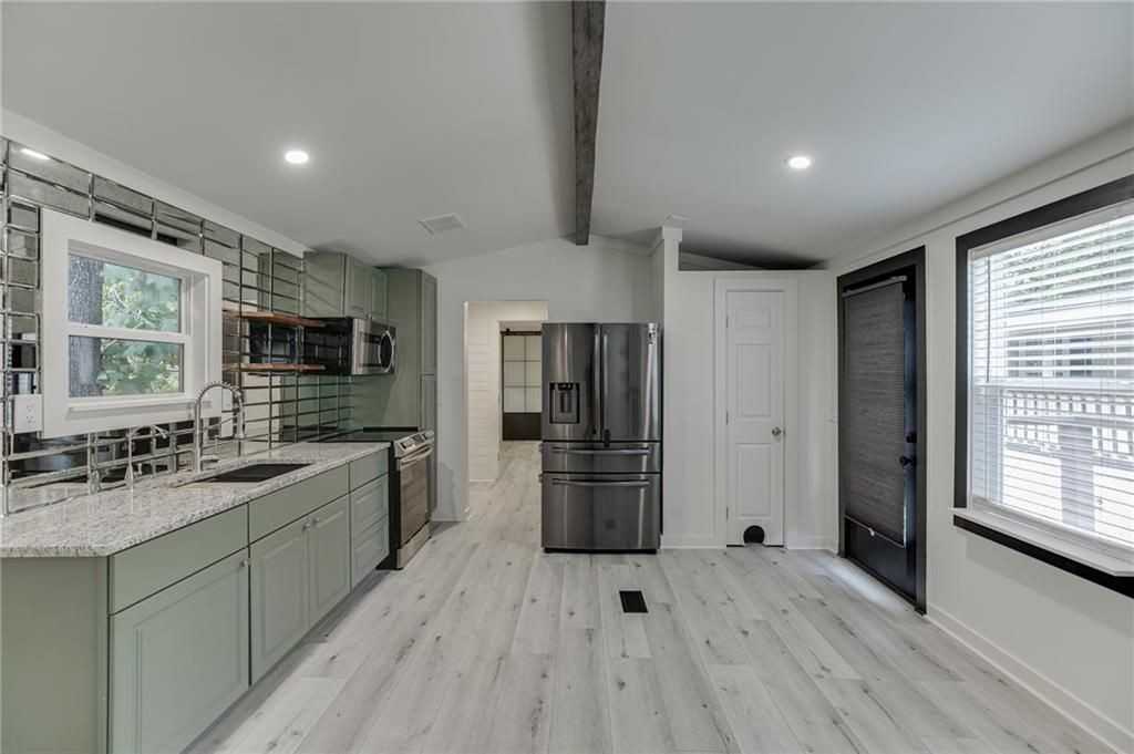 3685 Fir Dr - Photo 6 of 38