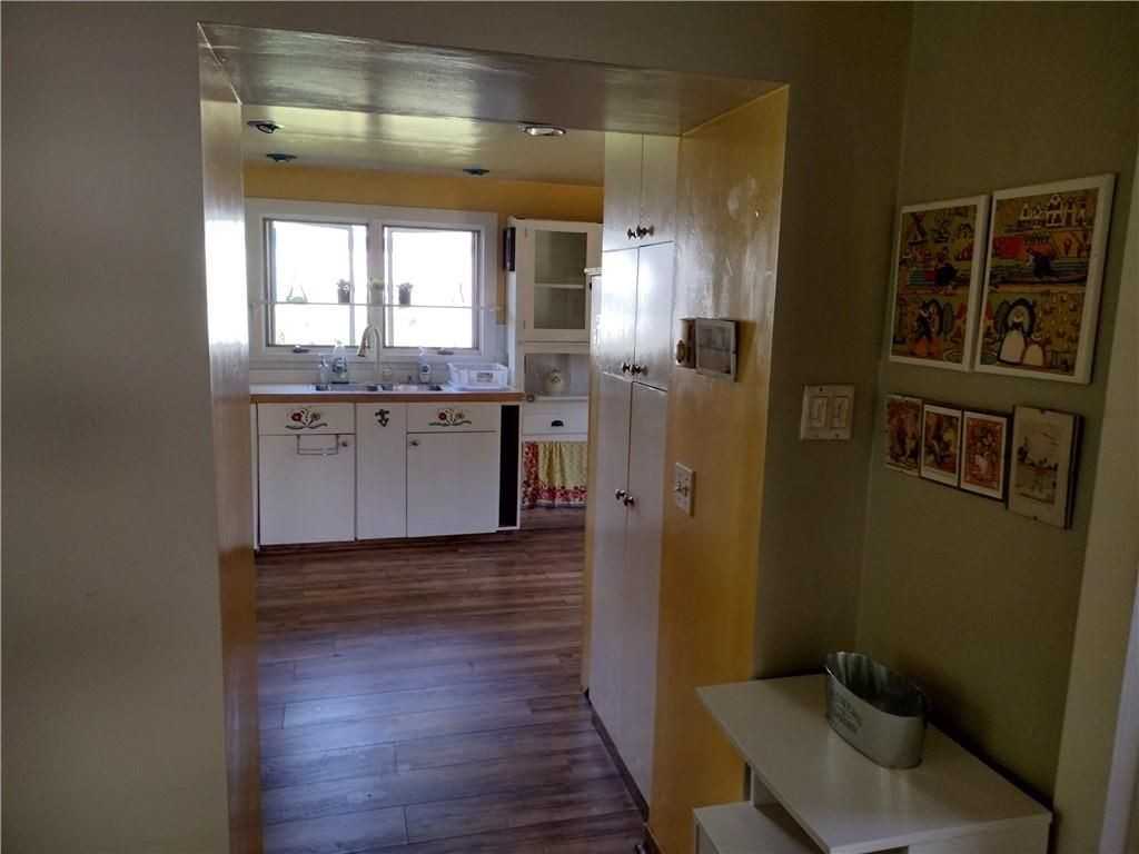 14 Mastuxet Ave - Photo 4 of 12