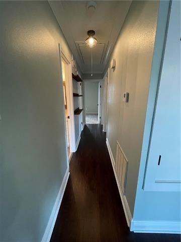 1513 Hudson St - Photo 7 of 16