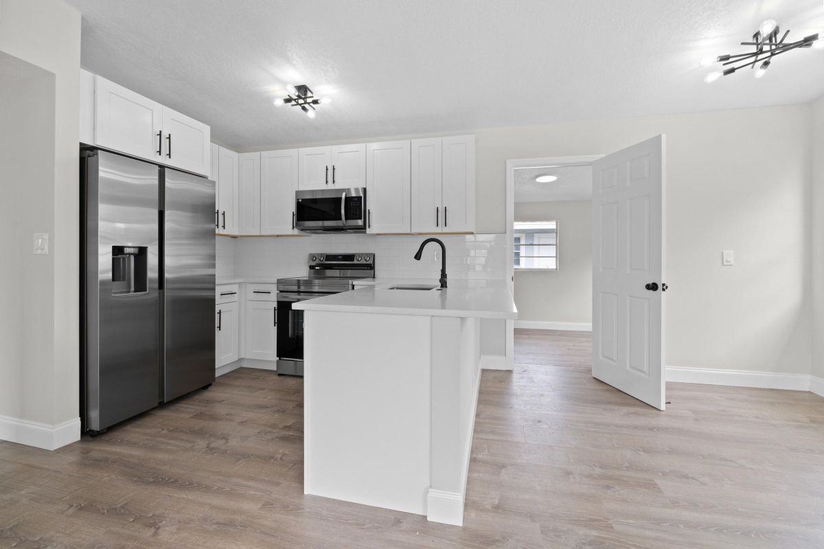 2415 Lewis Rd - Photo 2 of 16