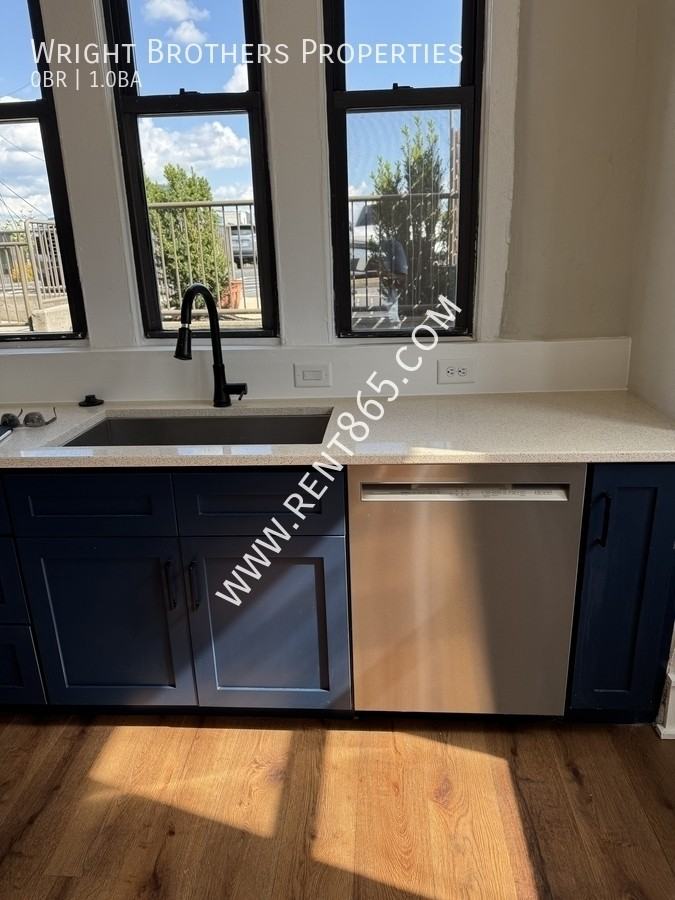 114 Dameron Ave #101 - Photo 4 of 11